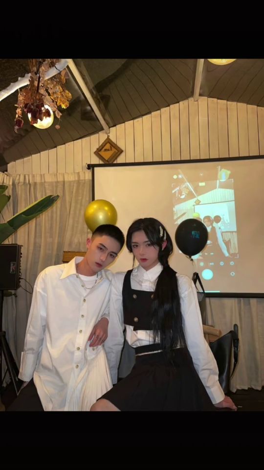 嗨哟,陈家苇真成女孩了,原来不是卖腐呀 - 最右